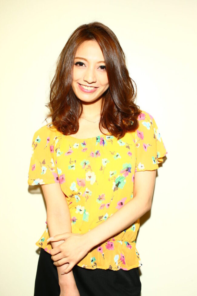 山名裕子の結婚相手 河合祐樹との馴れ初めや年収がスゴい 子供はいるの 山名裕子の結婚相手 河合祐樹との馴れ初めや年収がスゴい 子供はいるの